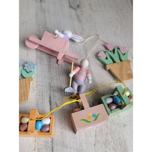 Vintage wooden Easter bunny egg Barrel AS IS ornament set Xmas spring - Picture 9 of 13